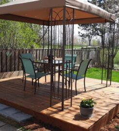 Galdona Decks & Fences